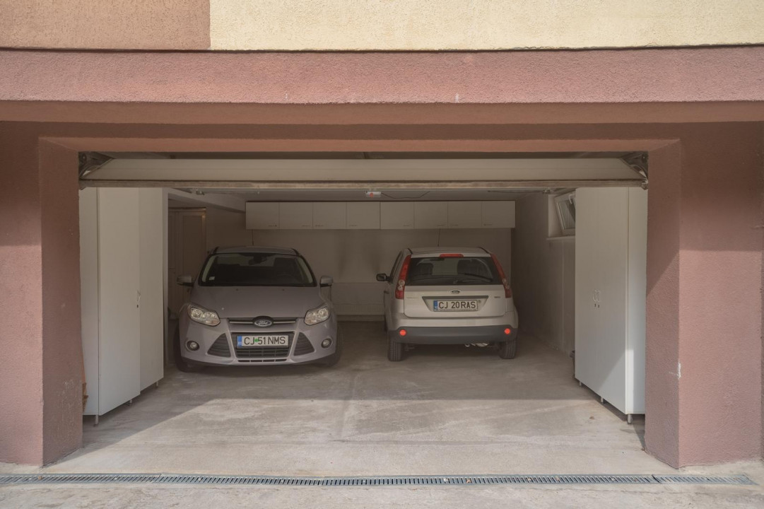 Apartament 3 camere finisat cu garaj si boxa, Zona Engels
