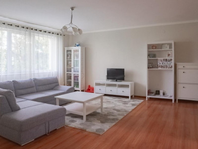 Apartament 3 camere finisat cu garaj si boxa, Zona Engels