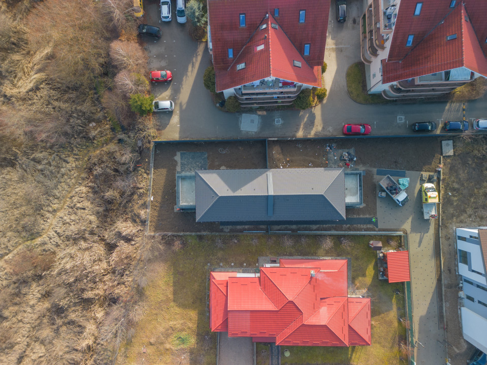 Casa tip duplex intr-o zona rezidentiala de case din zona Campului