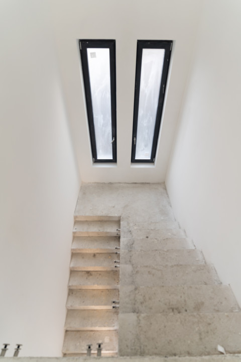 Casa tip duplex intr-o zona rezidentiala de case din zona Campului