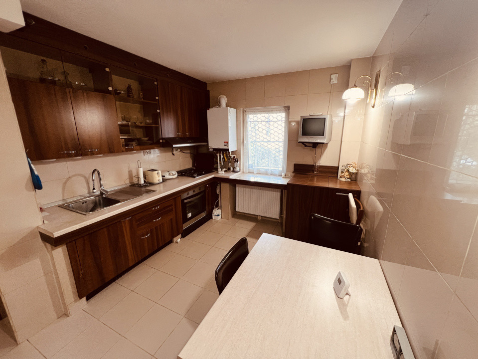 Apartament 2 camere- decomandat, centrală proprie – Dorobanți