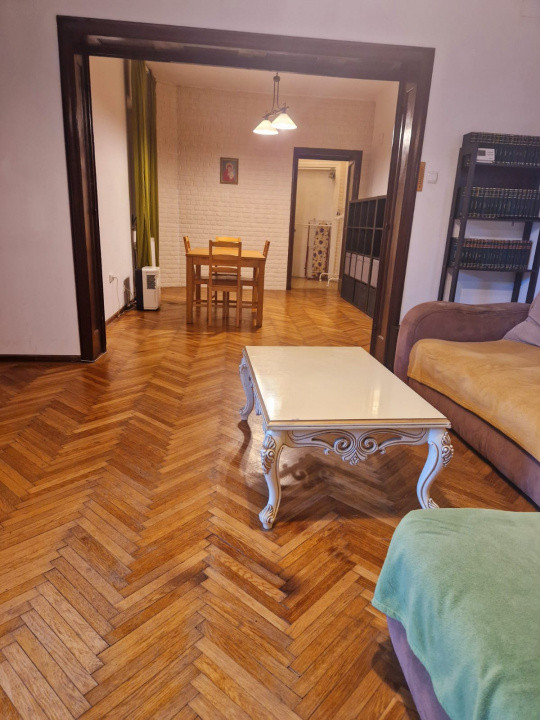 Apartament 3 camere în vilă, cu grădină 150 mp– zona Pache Protopopes