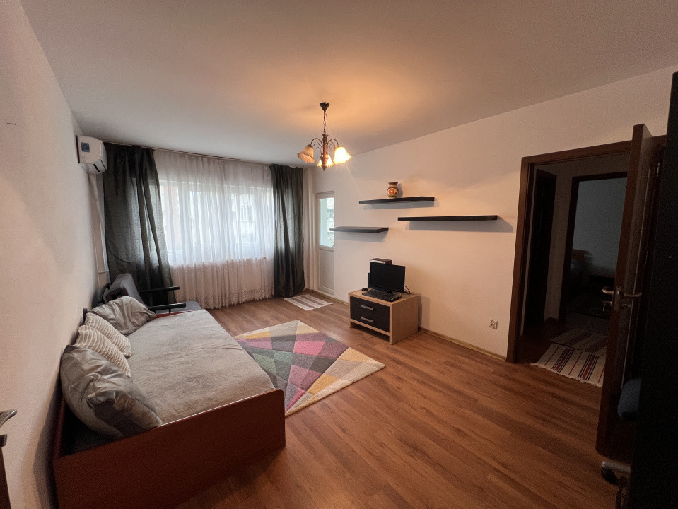 Apartament 2 camere – zona Facultatea de constructii