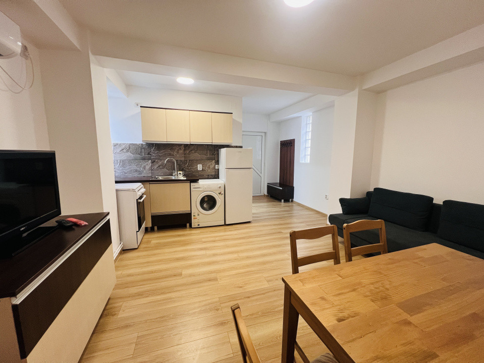 Apartament 2 camere în vilă, renovat – zona Eminescu