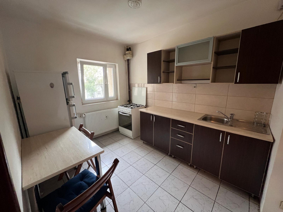 Apartament 2 camere,  zona Calea Moșilor , disponibil imediat