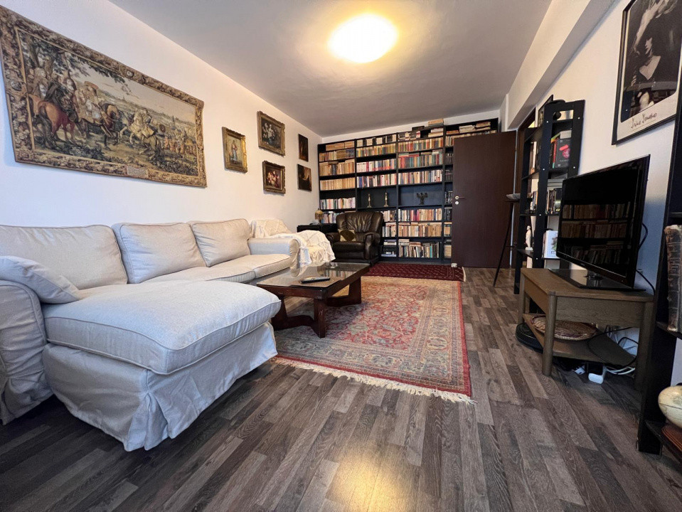 Apartament 3 camere in zona Bucur Obor 