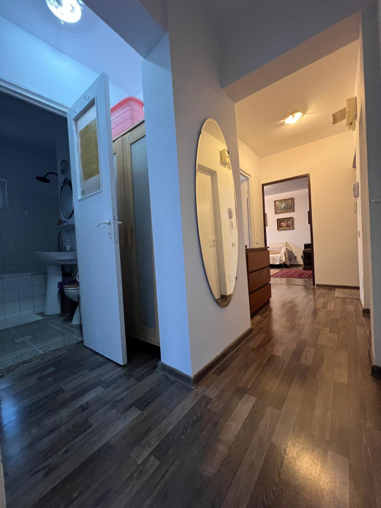 Apartament 3 camere in zona Bucur Obor 