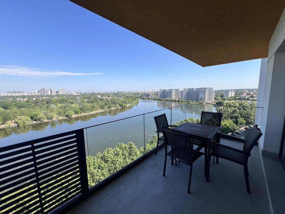 Apartament unicat de 3 camere | Prima închiriere | Vedere spectaculoasă