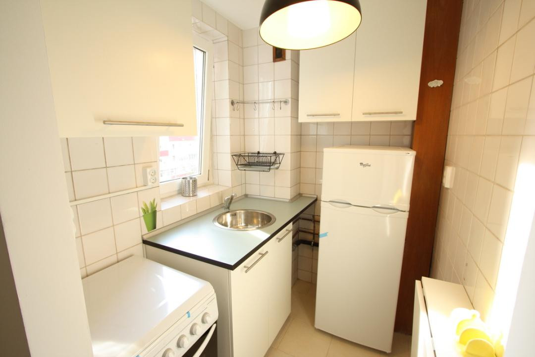 Apartament 2 camere, decomandat, Zona Dorobanti-Perla