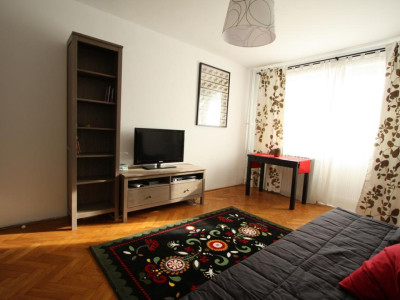 Apartament 2 camere, decomandat, Zona Dorobanti-Perla