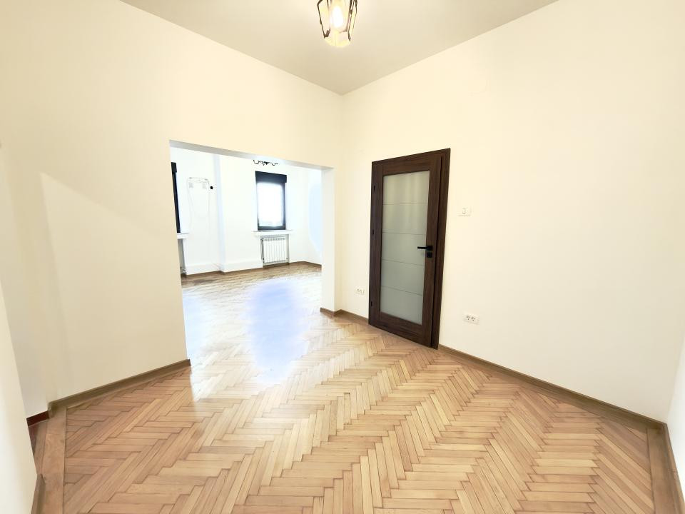 Spatiu birouri 72MP ULTRACENTRAL - Universitate | Batistei