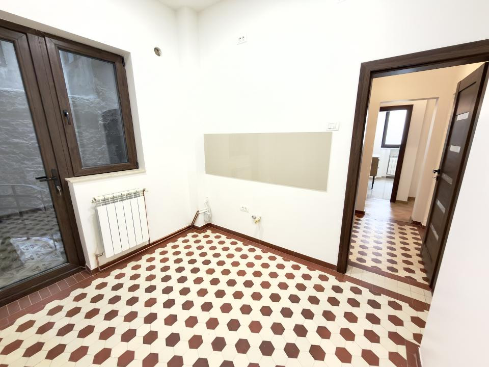 Spatiu birouri 72MP ULTRACENTRAL - Universitate | Batistei