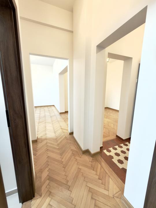 Spatiu birouri 72MP ULTRACENTRAL - Universitate | Batistei