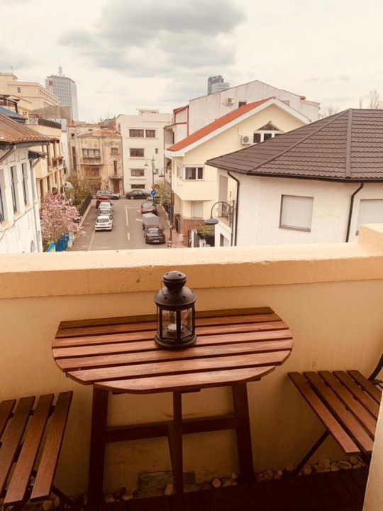 Apartament 3 camere – Dorobanți Capitale | Vilă interbelică | Strada Argentina