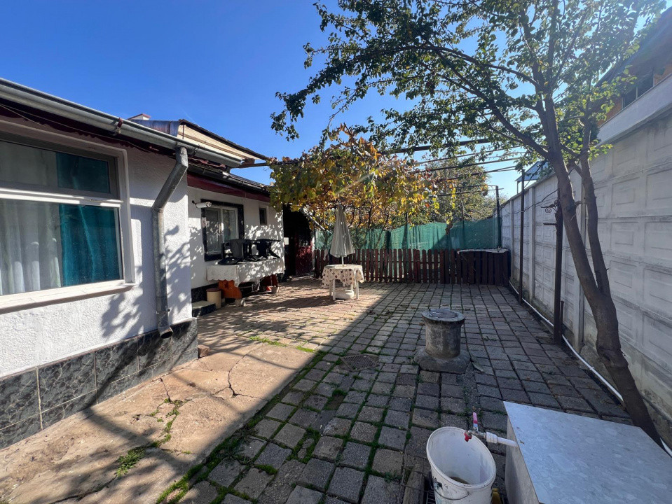 Casă individuala | 3 camere | Curte 250 mp | Ideală pentru cazare muncitori