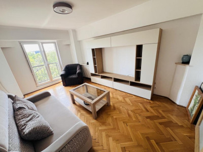 Apartament 3 camere – Parc Circului | Vedere către parc | 2 băi | 2 balcoane