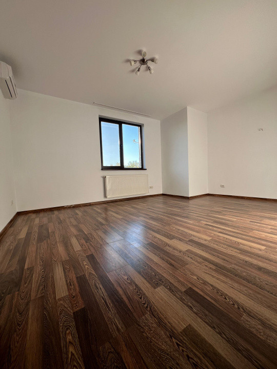 Casă tip duplex | 5 camere | Pipera – Porsche | Cortina North | 260 mp 