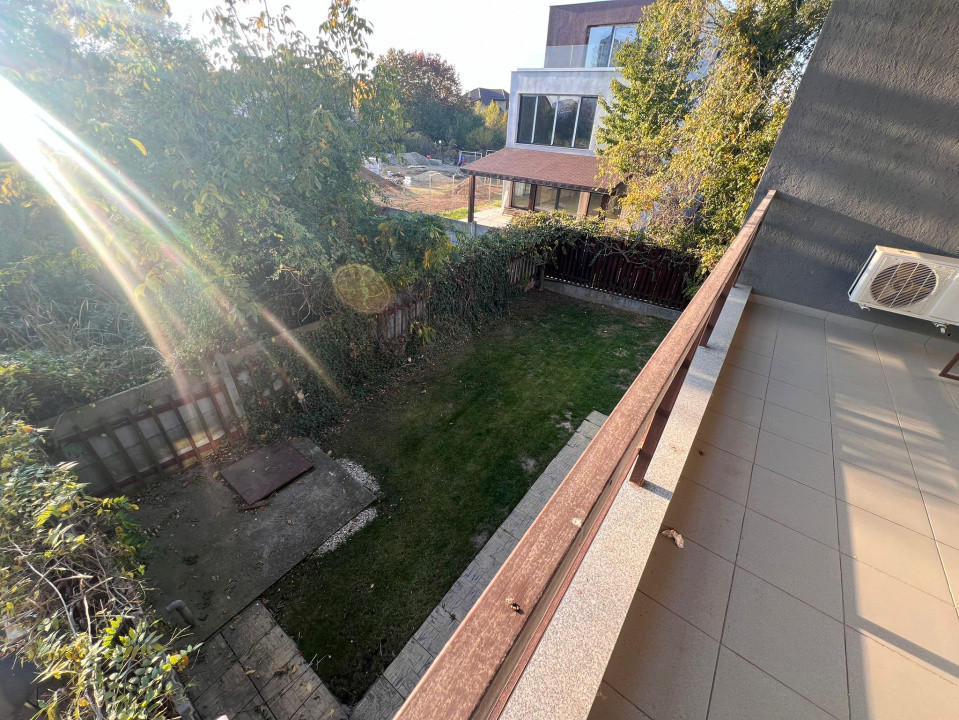 Casă tip duplex | 5 camere | Pipera – Porsche | Cortina North | 260 mp 