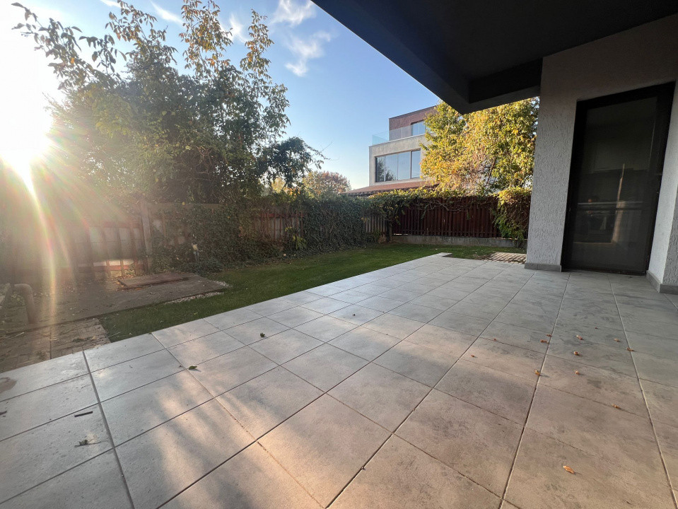 Casă tip duplex | 5 camere | Pipera – Porsche | Cortina North | 260 mp 