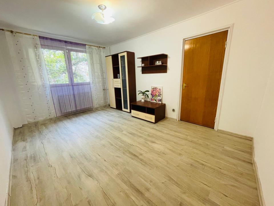 Apartament 3 camere | Lacul Tei | Facultatea de Constructii| Proaspat renovat