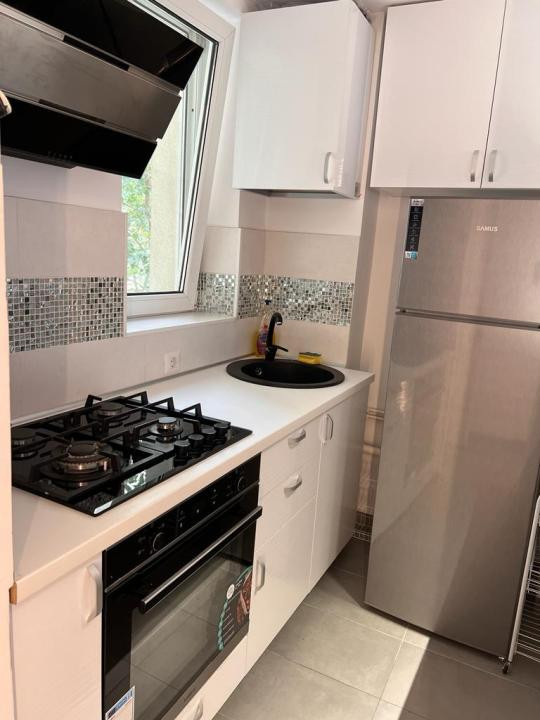 Apartament 2 Camere , decomandat, Zona Dorobanti-Perla