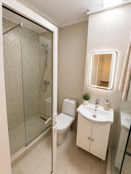 Garsonieră Spațioasă | Obor – Calea Moșilor | Centrală Proprie | Balcon Generos