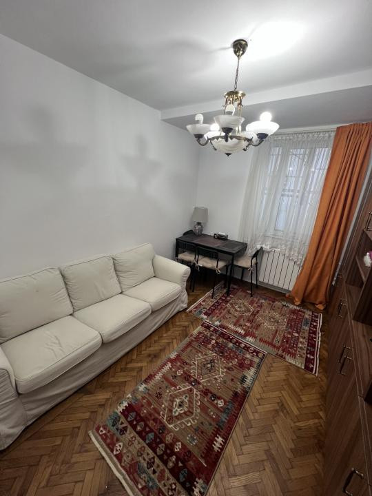 Apartament 3 Camere | Curte  | Centrală Proprie | Floreasca – Str. Chopin