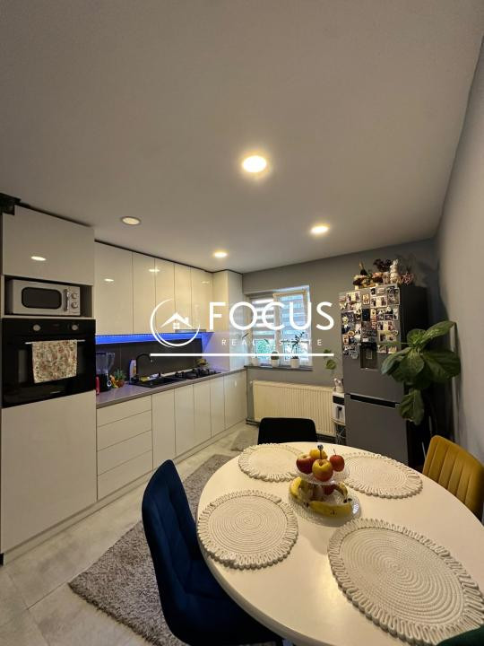 Apartament 2 camere – Primăverii | Parcare | Decomandat