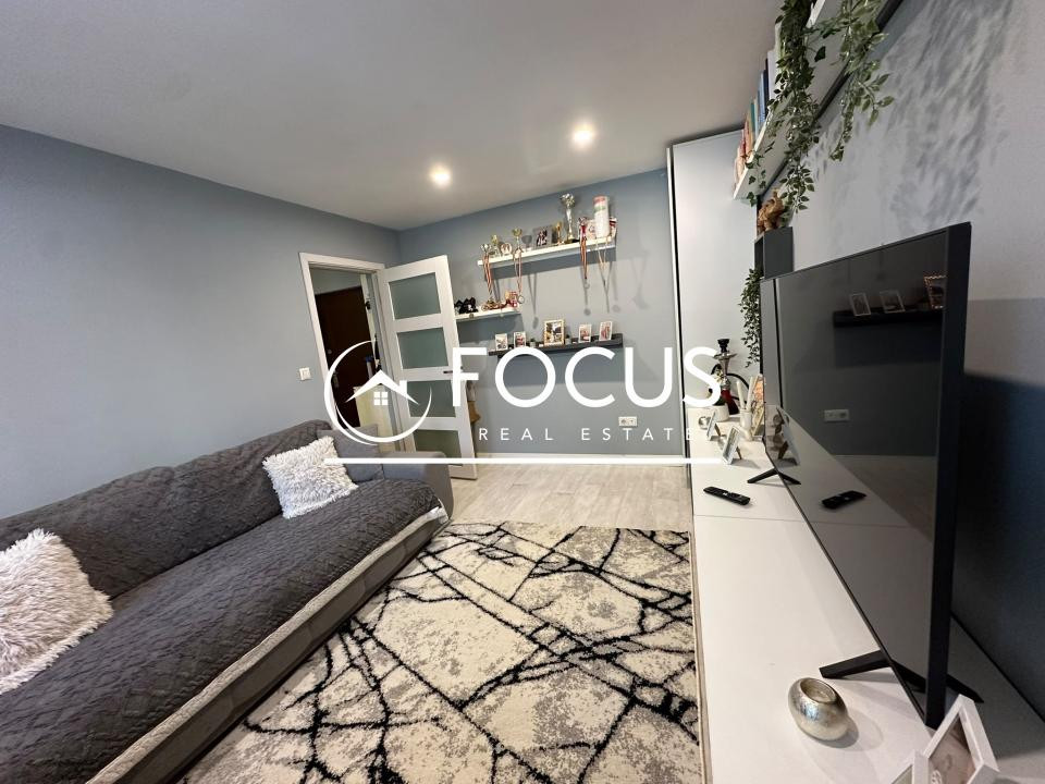 Apartament 2 camere – Primăverii | Parcare | Decomandat