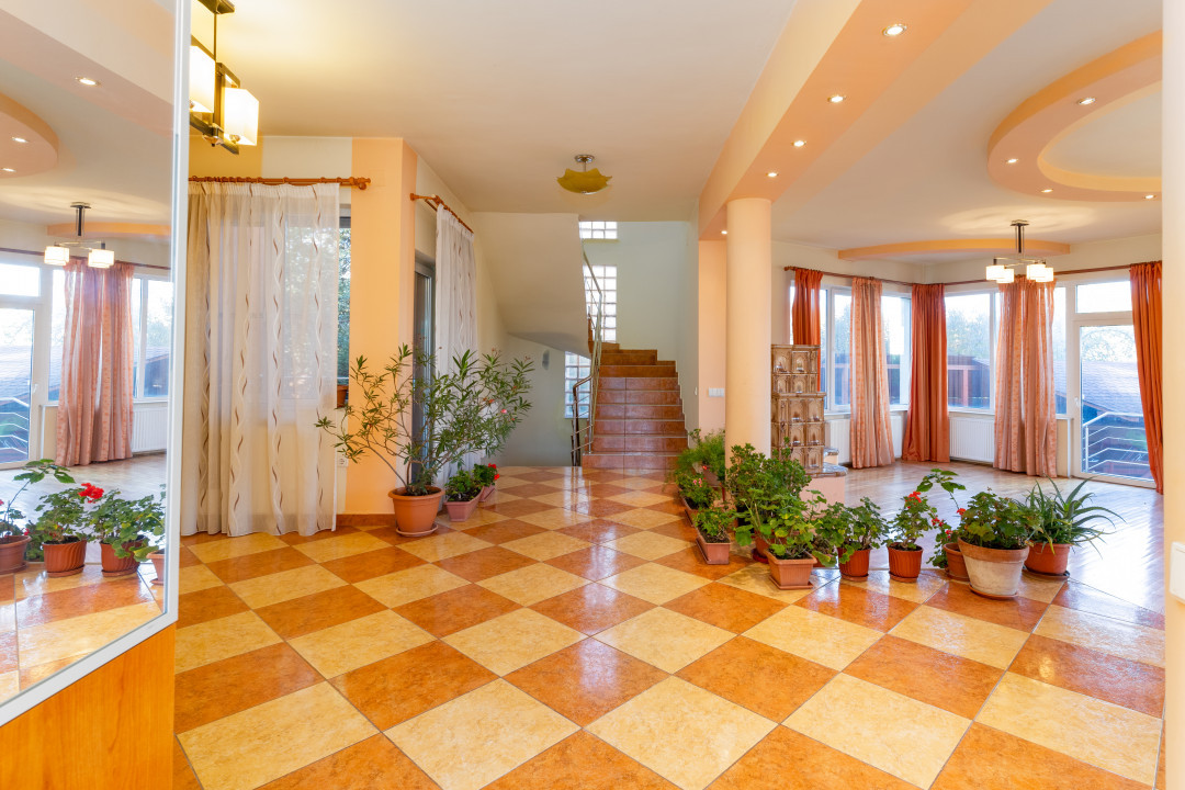 Casa de vânzare în cartierul Buna Ziua