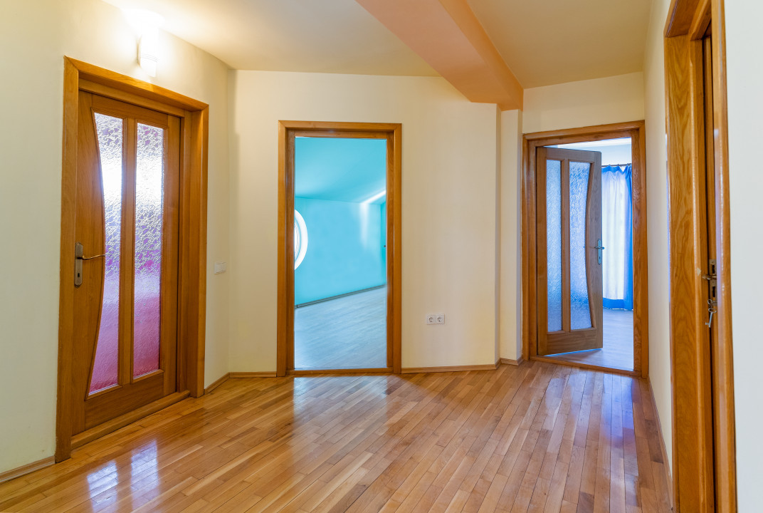 Casa de vânzare în cartierul Buna Ziua