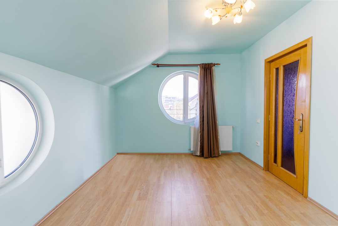 Casa de vânzare în cartierul Buna Ziua
