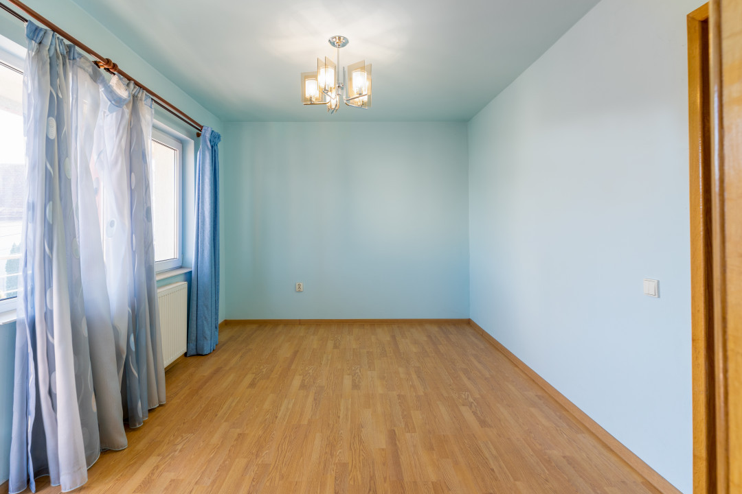 Casa de vânzare în cartierul Buna Ziua