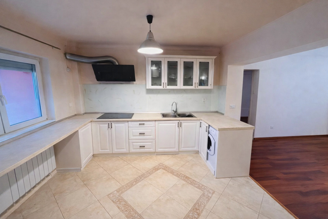 Casă în complex rezidential-privat, Pipera 