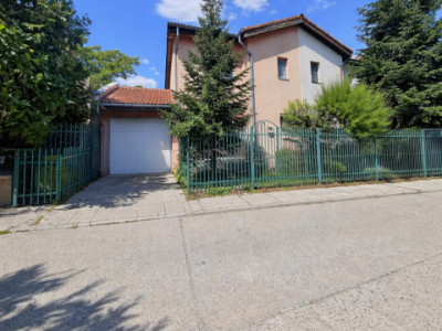 Casă în complex rezidential-privat, Pipera 