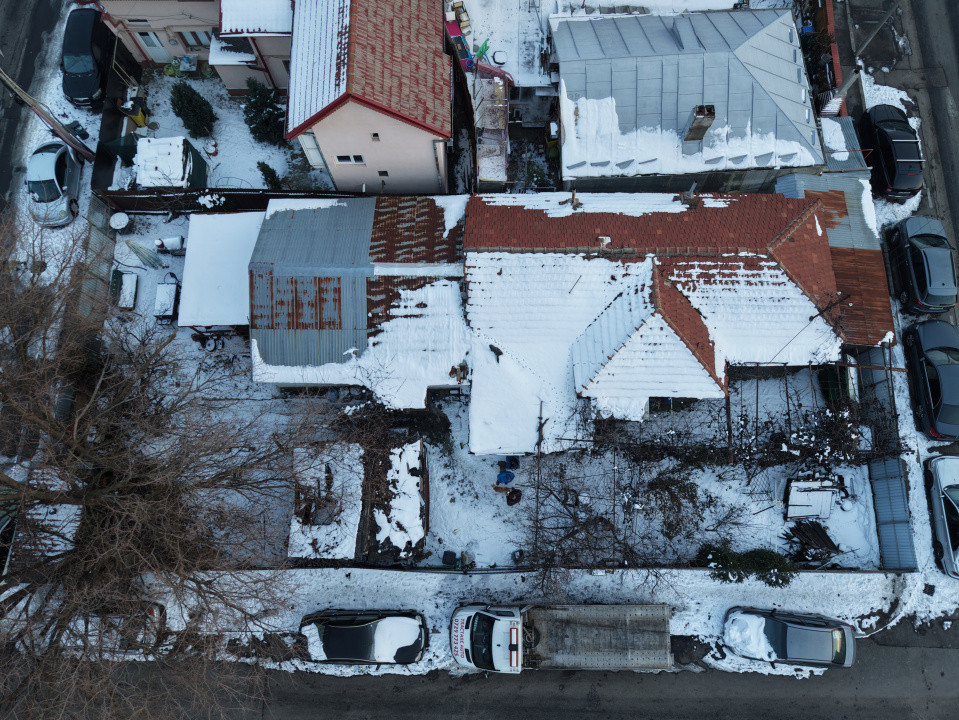 Casa individuala pe un singur nivel. Zona Andronache