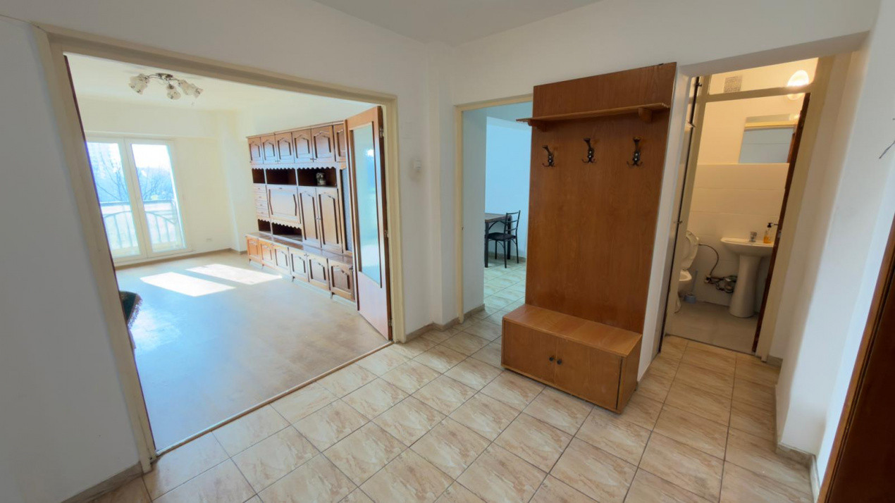 Apartament 3 camere, vedere spre Parcul Circului - Bulevardul Lacul Tei 
