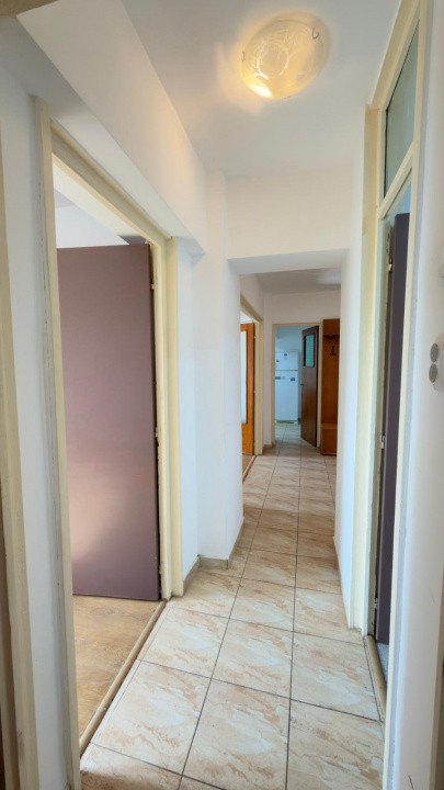 Apartament 3 camere, vedere spre Parcul Circului - Bulevardul Lacul Tei 