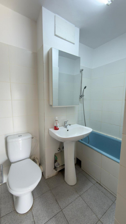 Apartament 3 camere, vedere spre Parcul Circului - Bulevardul Lacul Tei 