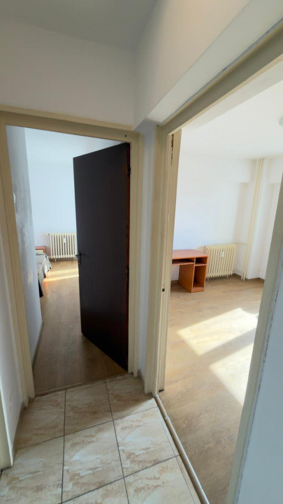 Apartament 3 camere, vedere spre Parcul Circului - Bulevardul Lacul Tei 