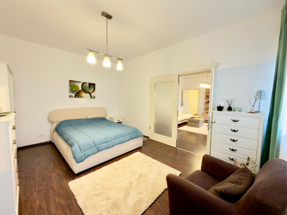 Apartament cu view PANORAMIC, 70mp-terasa 30mp - Universitate | Batistei | Carol