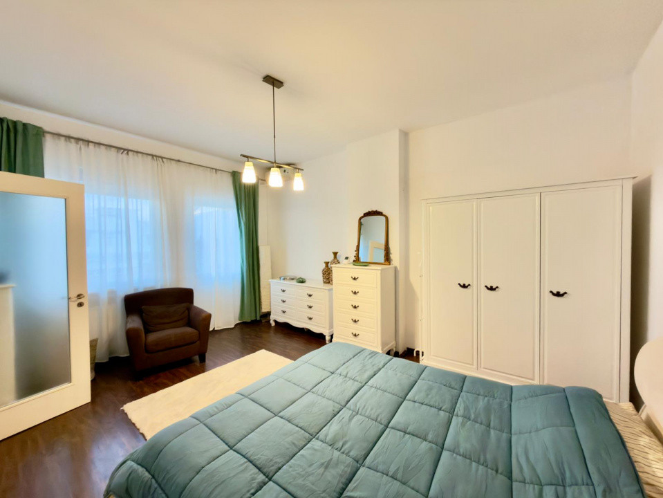 Apartament cu view PANORAMIC, 70mp-terasa 30mp - Universitate | Batistei | Carol