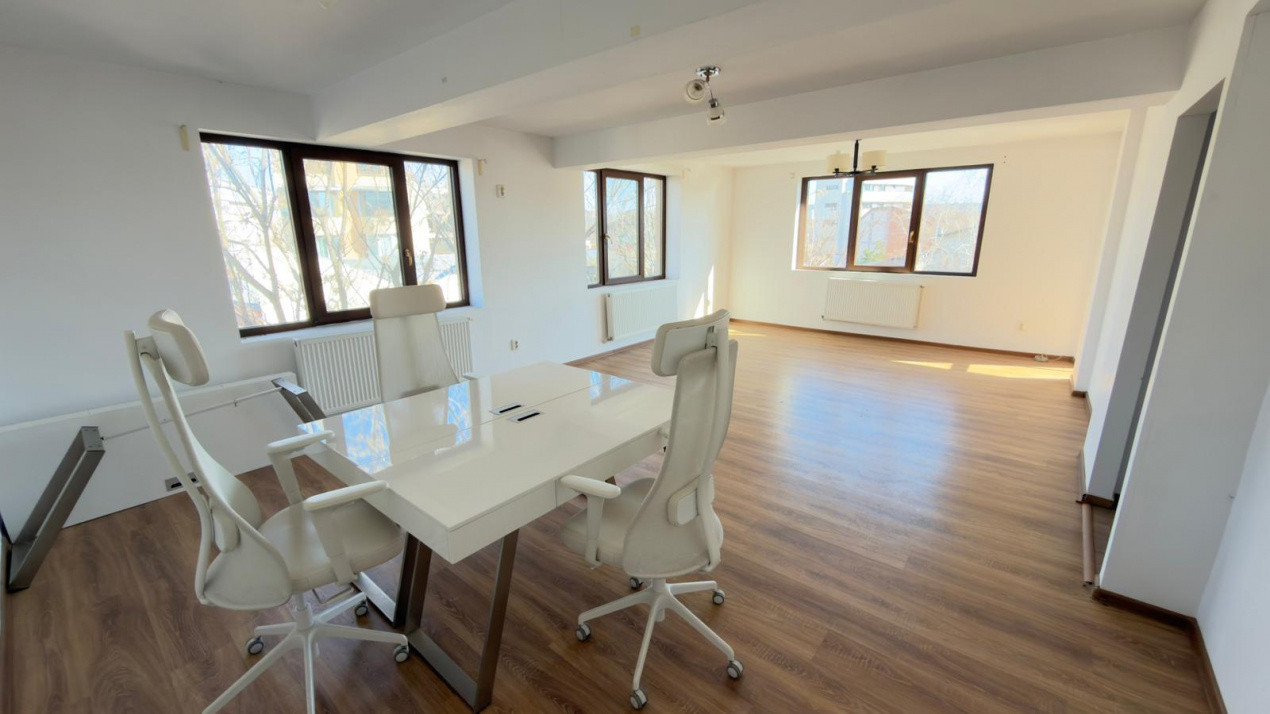 Spatiu birou 70mp Utili in Vila - Popa Nan | Ferdinand | Foisorul de Foc